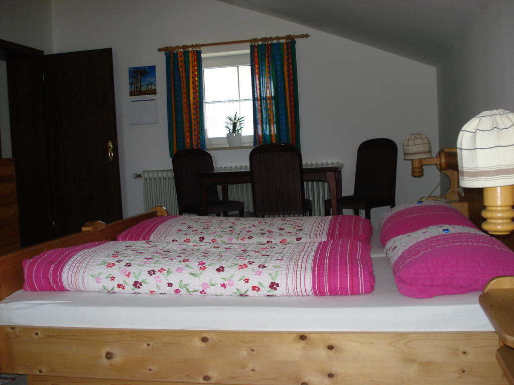 Hotel Gästehaus Alpenland Halblech Zimmer foto